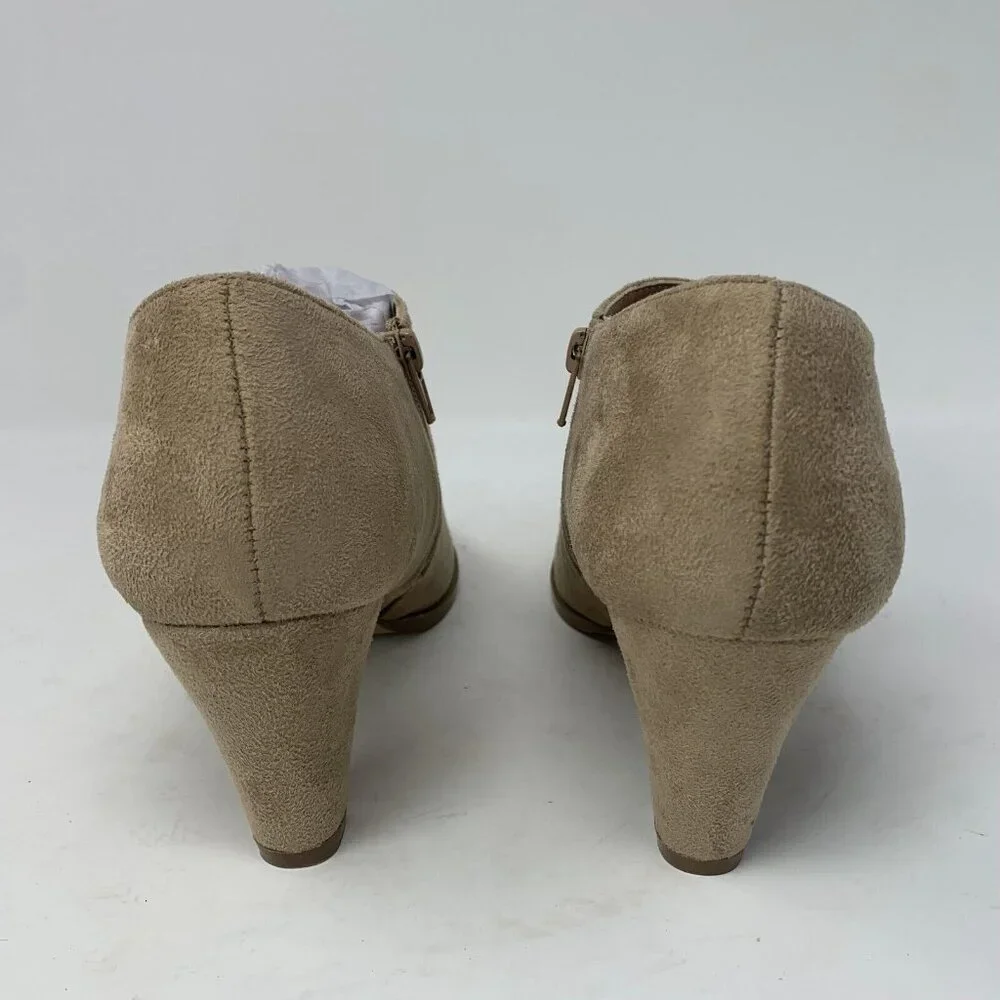 Journee Collection Sanzi Low Cut Booties Womens 7 Taupe Vegan Suede Zipper S0757